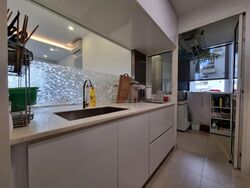 Sky Vue (D20), Condominium #561251271